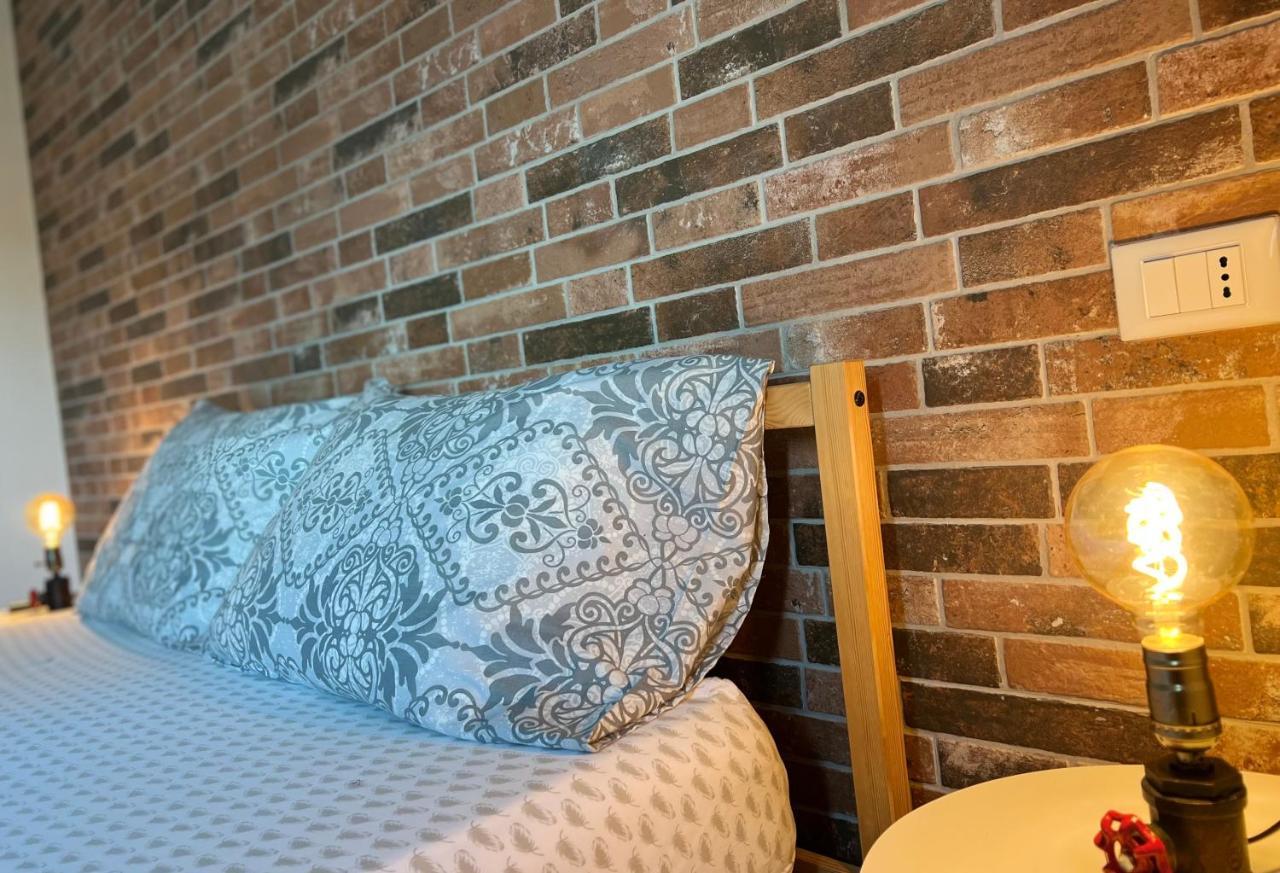 Blaxej, Nel Cuore Di Verona, Moderno Ed Elegante, 4 Posti Letto, Wi-Fi, Self Check In Apartment Exterior photo